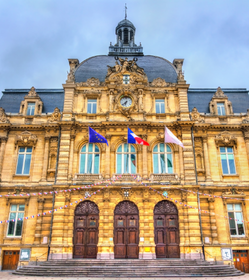 Mairie de Tourcoing illustrant les trajets Taxi Union dans la métropole lilloise