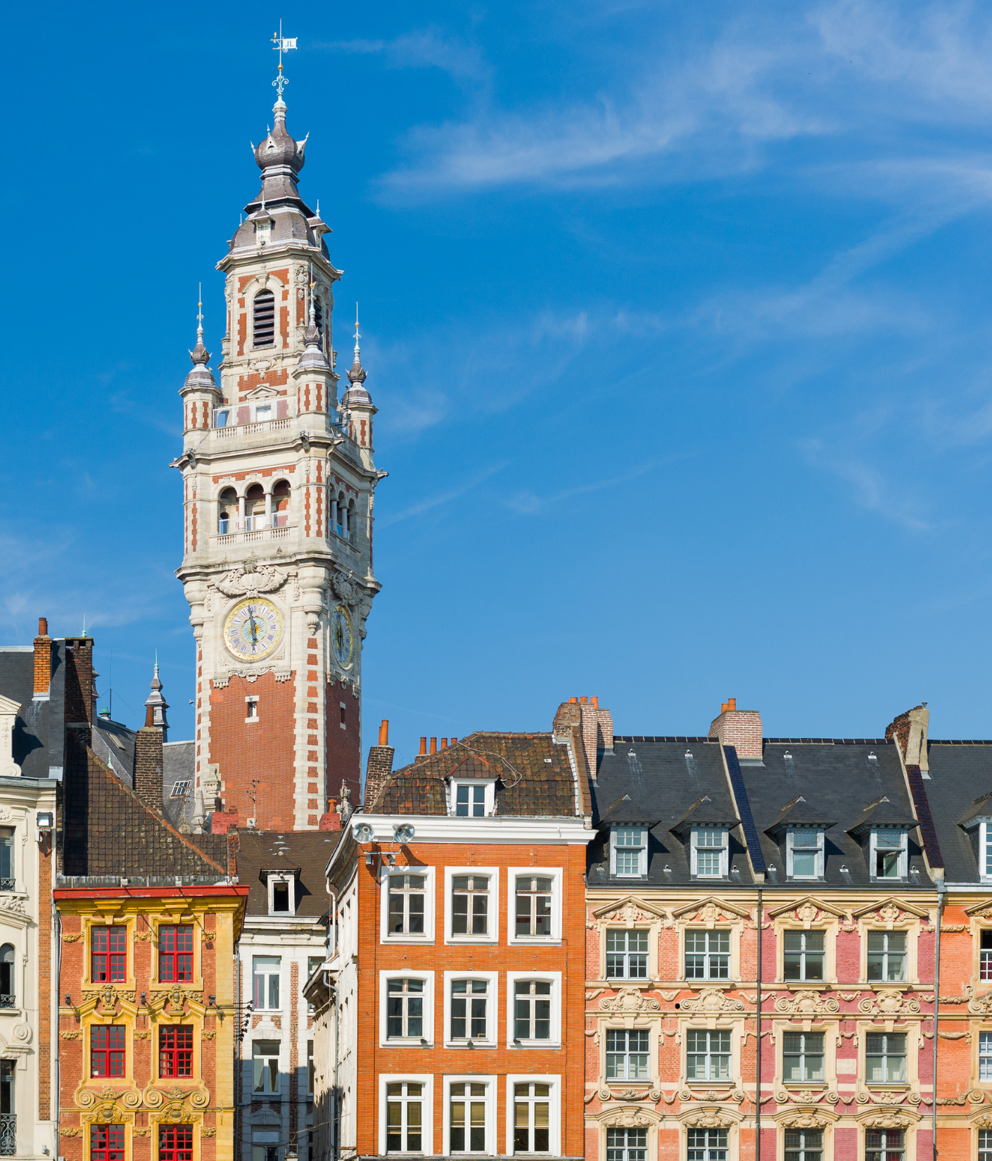 Grand’Place de Lille avec le beffroi de la Chambre de commerce